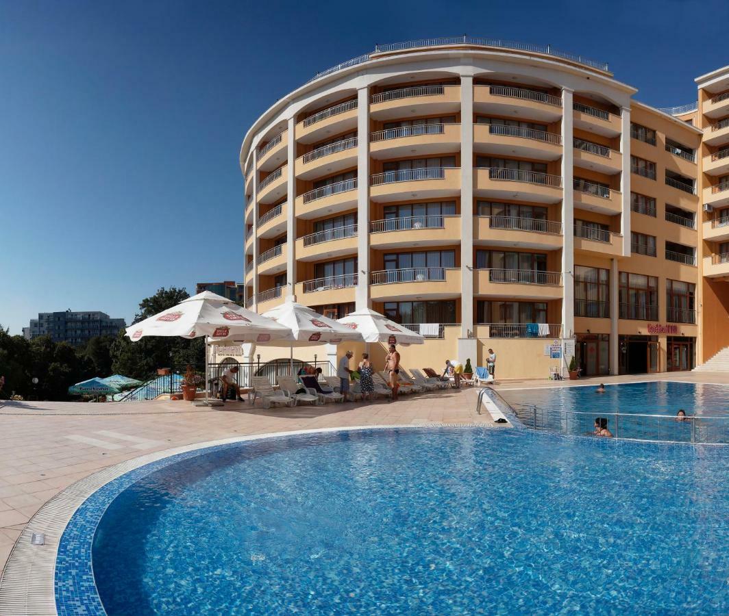 Hotel Central Golden Sands Exterior photo